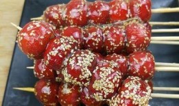 怎样做冰糖葫芦的视频,甜蜜童年回忆，简单易学制作步骤