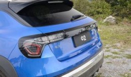 领克02试驾视频,驾驭未来，尽享智能驾控之旅